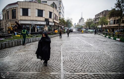 ببینید| سنگ‌فرش خیابان‌های تهران جمع‌آوری نمی‌شود