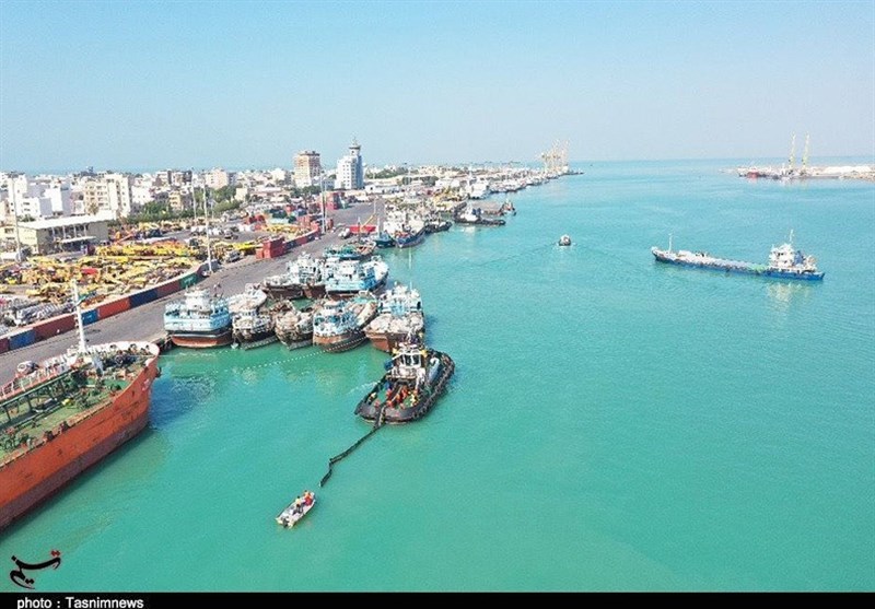 پاکسازی لکه‌های نفتی سواحل هرمزگان به پایان رسید