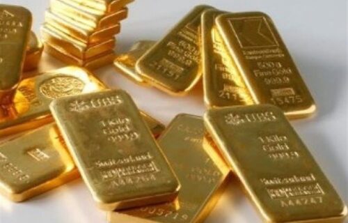 طلا بر سر دوراهی 4400 دلار؛ صعود ادامه دارد؟