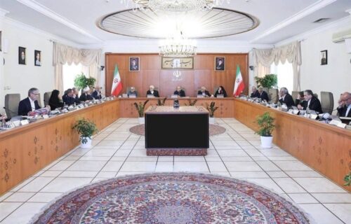 پزشکیان: تأمین نیازهای نیروهای مسلح در اولویت دولت است