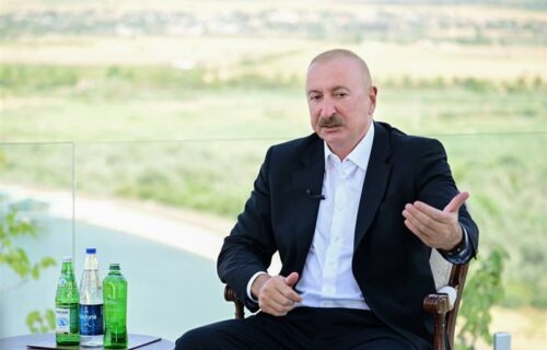 علی‌اف: کریدور زنگه‌زور و اتصال ریلی به ایران در اولویت باکو است