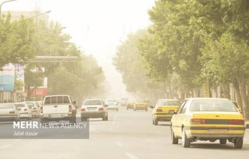 آسمان جنوب کرمان بارانی می شود؛ گرد و خاک و توفان در نیمه شرقی و شمالی