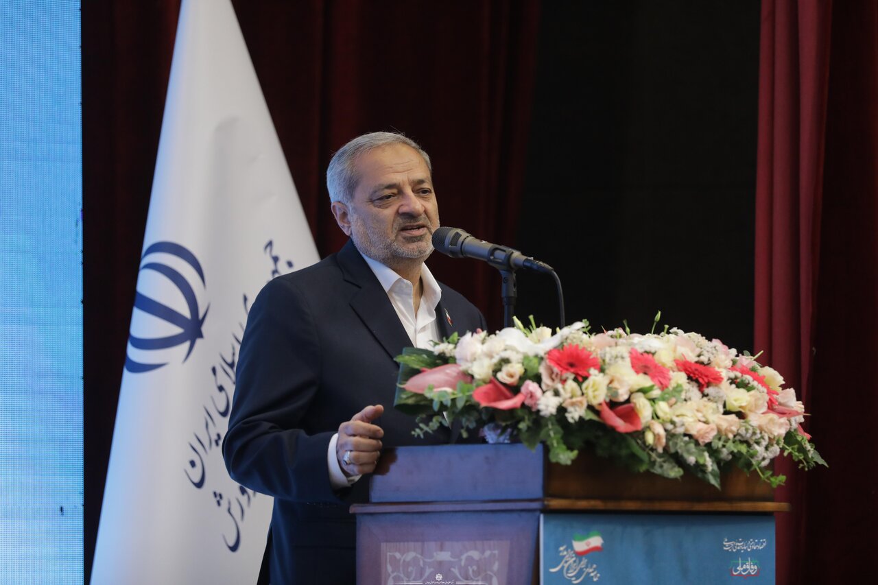 وزیر آموزش و پرورش: هدف دشمن ایجاد شکاف میان دولت و ملت است وزیر آموزش و پرورش: هدف دشمن ایجاد شکاف میان دولت و ملت است