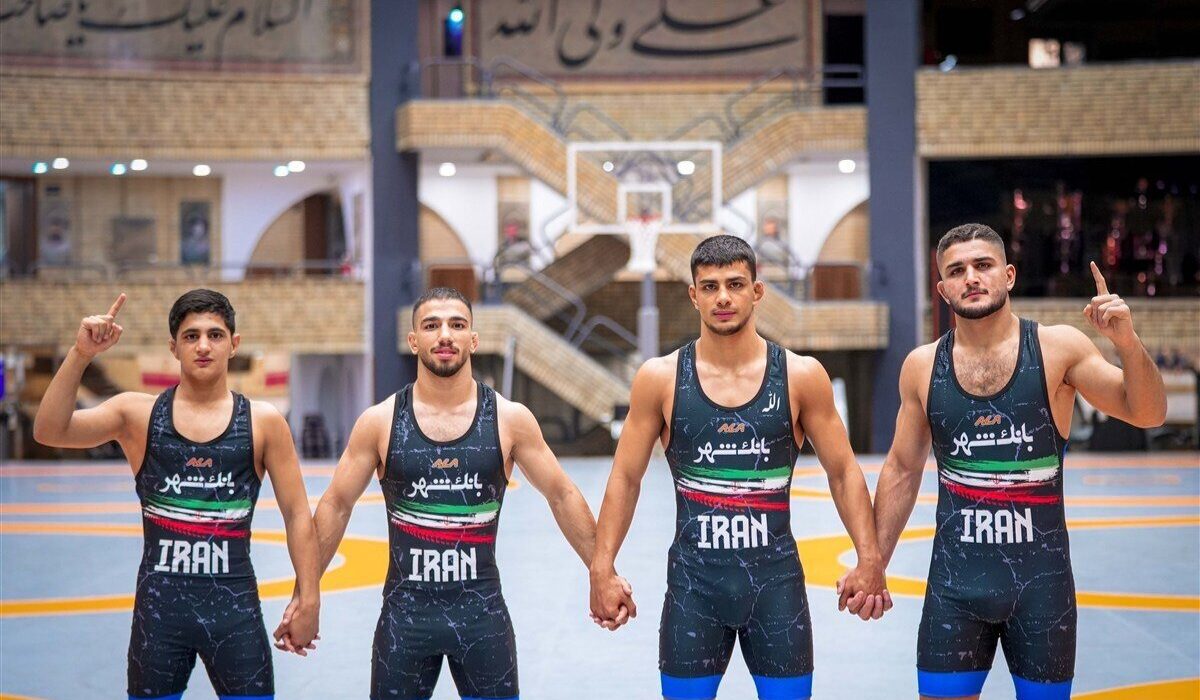 صعود یک آزادکار به نیمه‌نهایی/۳ کشتی‌گیر در انتظار شانس مجدد